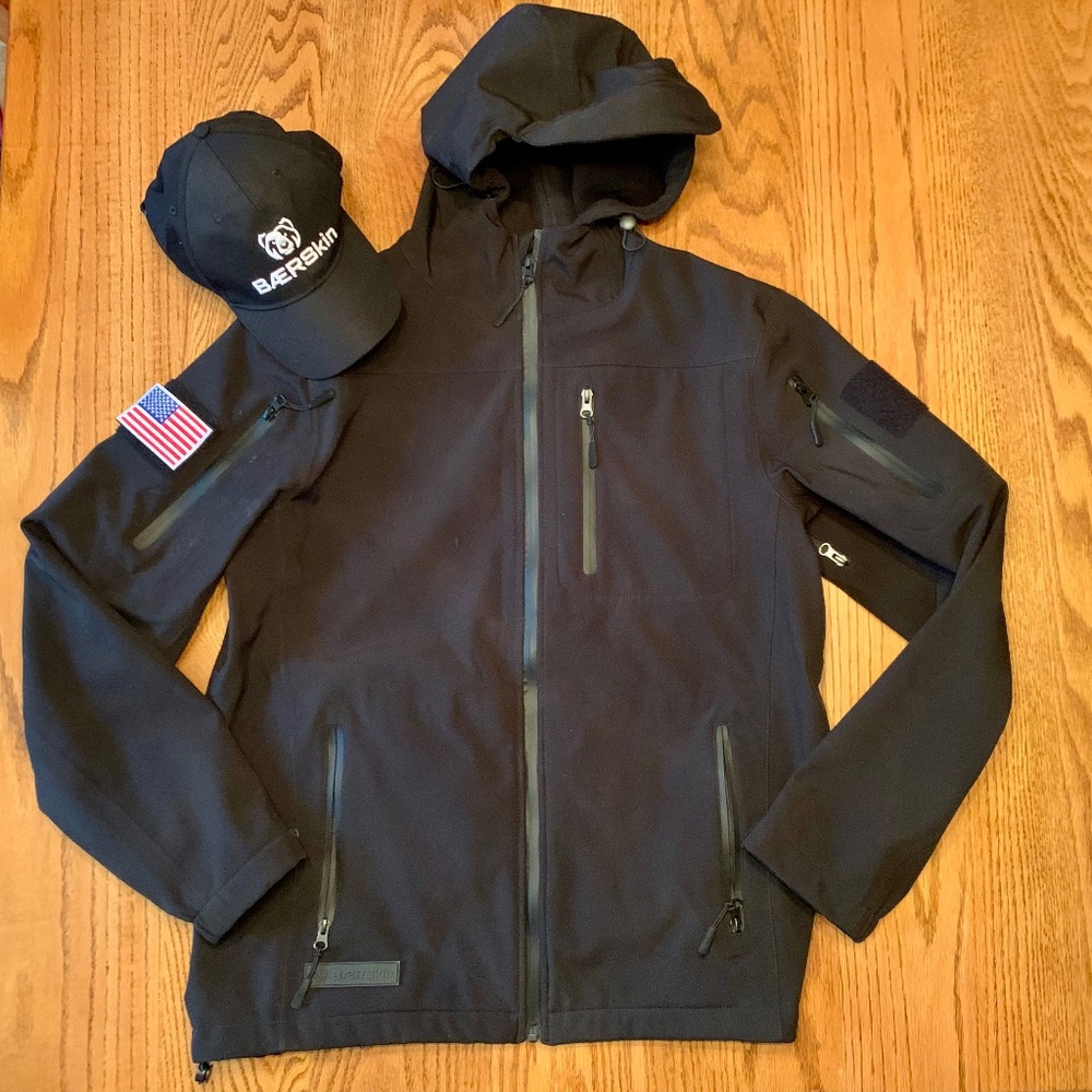 BÆRSkin Waterproof Softshell Bonded Fleece Jacket, M